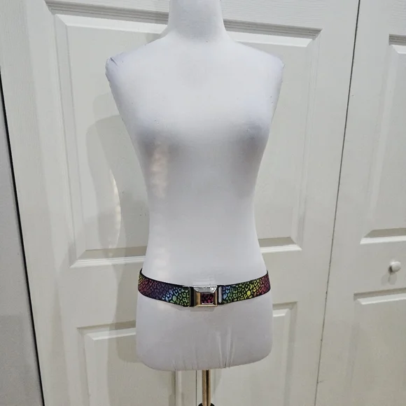 Vintage Y2K Hot Topic Punk Rainbow Pride Animal Print Seatbelt Buckle Belt OS - Picture 2 of 14